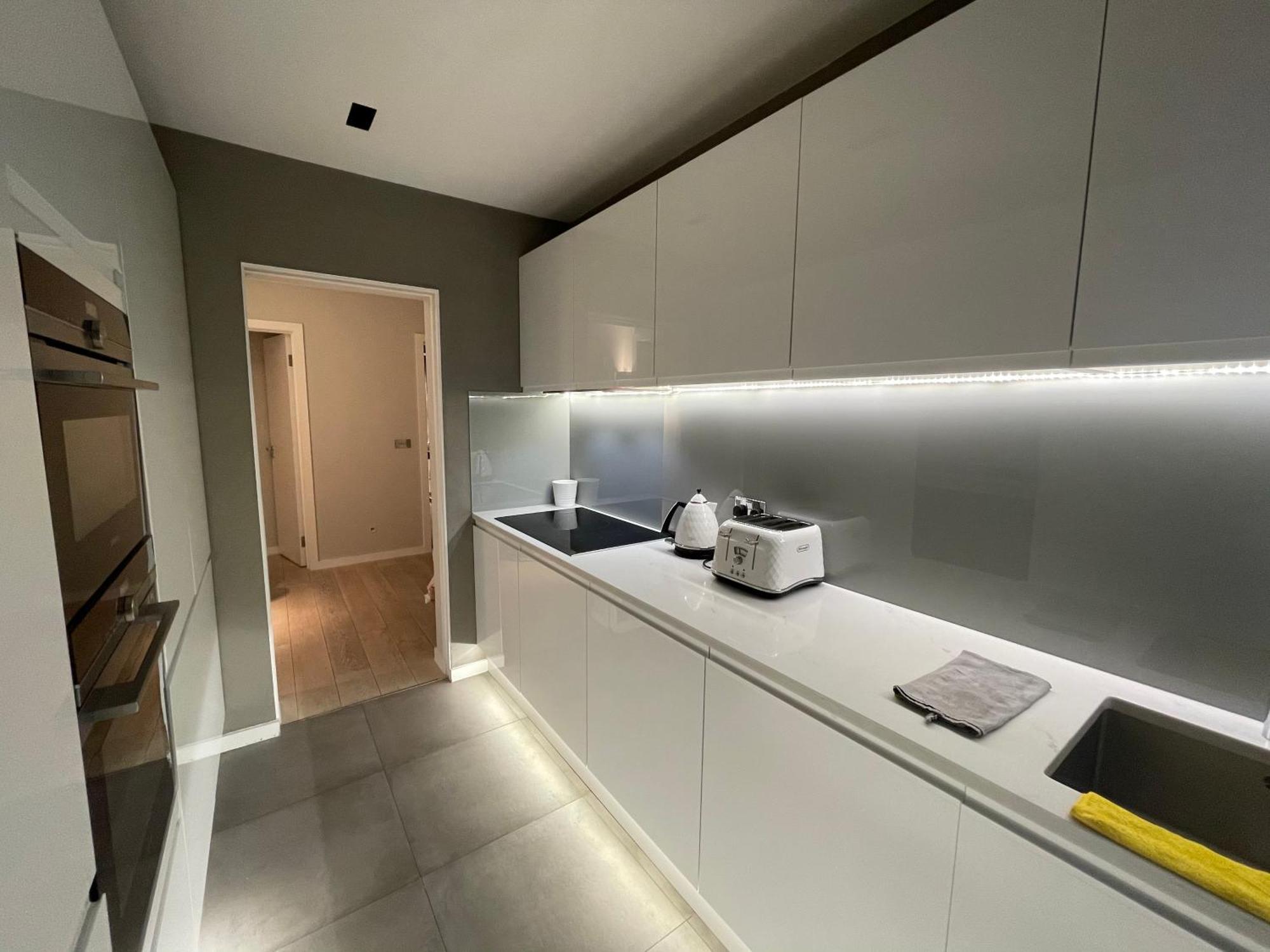 Appartamento Modern And Luxurious 2 Bedroom Flat - Barons Court Londra