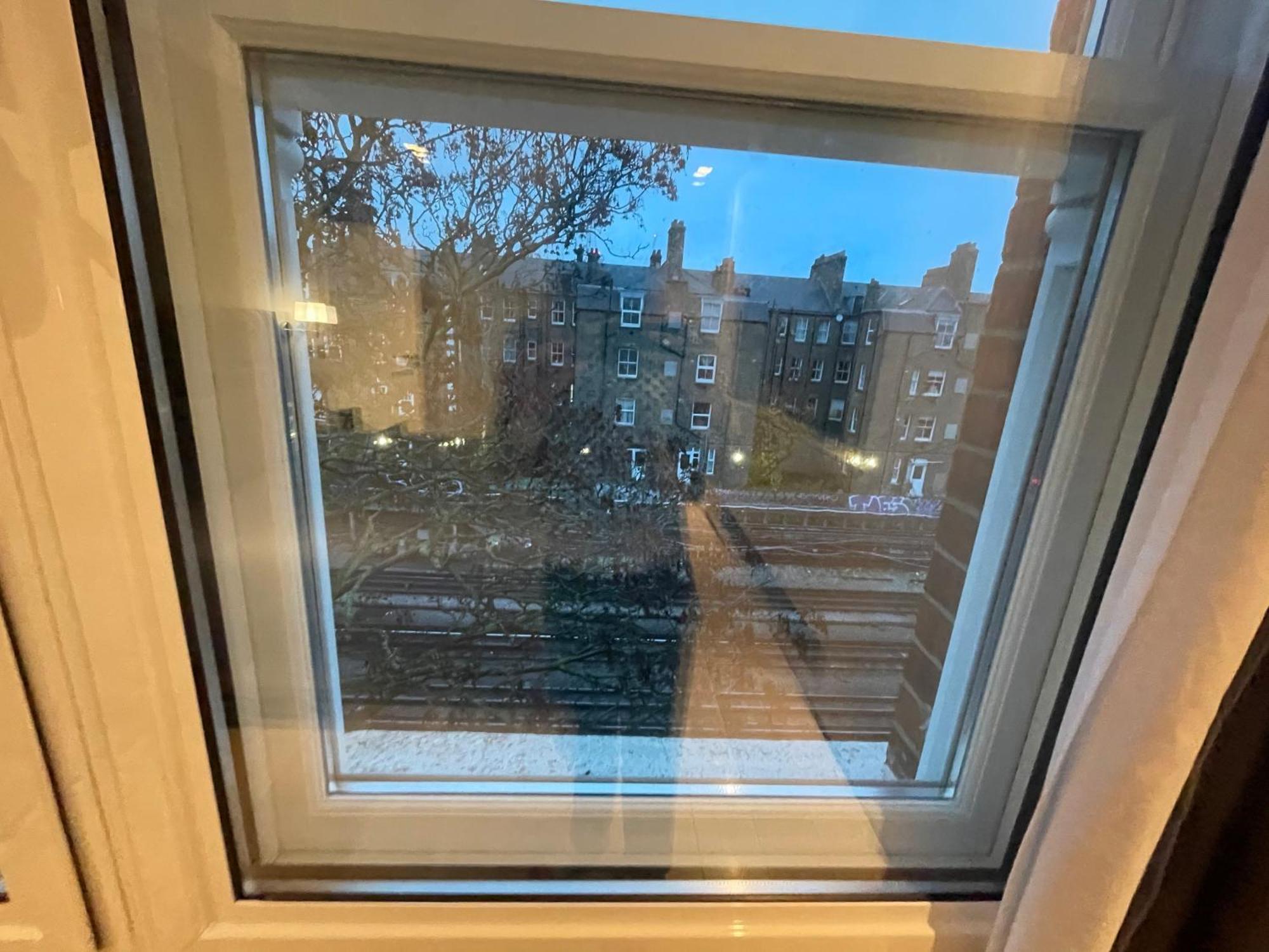 Modern And Luxurious 2 Bedroom Flat - Barons Court Appartamento *